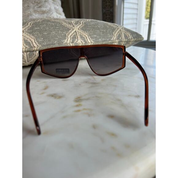 Steve Madden Futuristic "Balanciaga" Style Cyber Beam Sunglasses - Picture 4 of 6